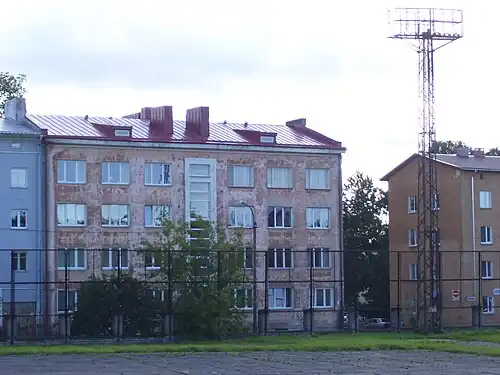 Дом 7 в 2007 году (построен в 1948 году)