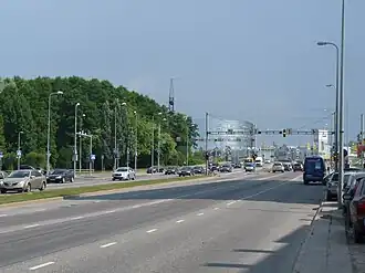 Улица Таммсааре между микрорайонамиСийли и Мустамяэ