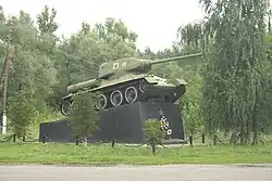 Памятник танкистам, освободившим село