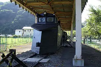 Паровоз-снегоочиститель в выставочном комплексе парка Тэнсёти