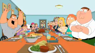 Все герои сериала за праздничным столом.