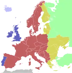 Киевское время отмечено золотым цветом