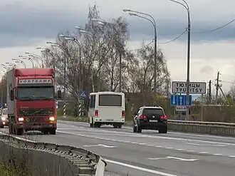 въезд по трассе М10 со стороны Валдая
