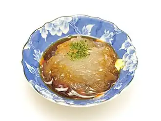 Токоротэн с соевым соусом