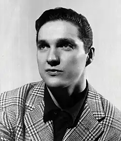 Тони Лавелли в 1959 году