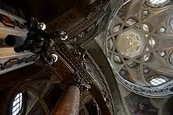 Церковь Сан-Лоренцо. Подкупольное пространство