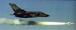 Германский Tornado IDS запускает ракету Kormoran.