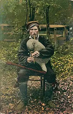 Хийумаасец играет на волынке (Генрих Тидерман[эст.])