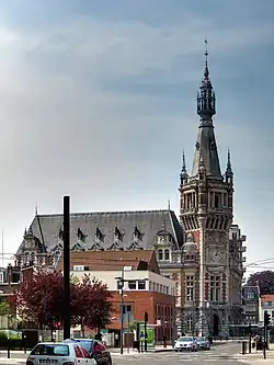 Здание торгово-промышленной палаты