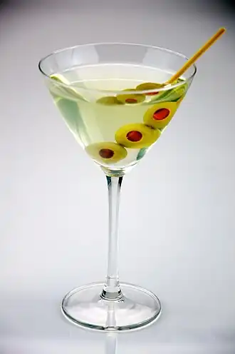 Коктейль «Грязный мартини»