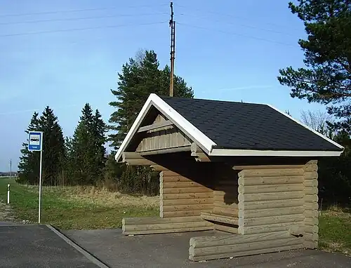 Автобусная остановка в Тууди