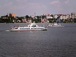 Теплоходы «Герой Танцоров» и «Капитан Парий» (ПТ-50)