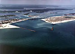 Пролив Пердидо, бухта Пердидо и устье реки Пердидо