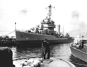 эсминец USS Maddox (DD-622) типа «Гливс»