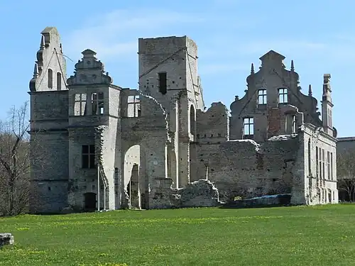 Руины замка Линден (Унгру), памятник архитектуры