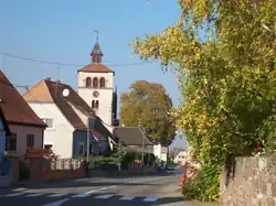 Колокольня (вид с центральной улицы)