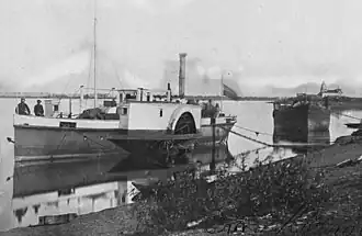 Пароход Товарищества Амурского пароходства («Уссури» или «Сунгача»). Фрагмент снимка В. В. Ланина, 1875 г.