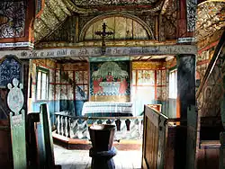 Интерьер XVII—XVIII вв. ставкирки в Увдале, Норвегия, 1168 г.