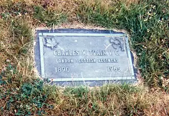 Надгробие Чарльза Трэйна в Бернаби