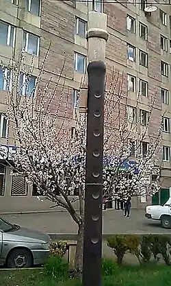 Статуя «Дудук» в Ванадзоре