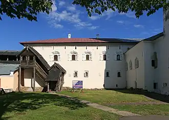 Вид с восточной стороны