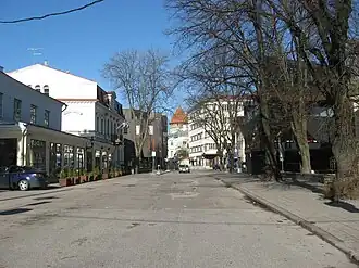 Между улицей Айа и бульваром Мере