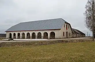 Каретник-конюшня