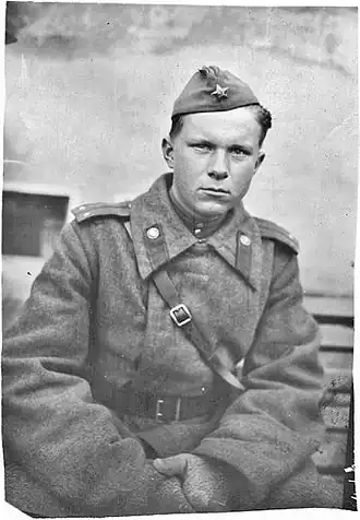 Лейтенант В. Быков на фронте, Румыния, 1944