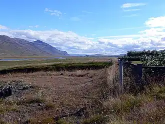 Вид на Ватнсдальсфьятль из долины Ватнсдалюр