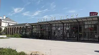 Фасад вокзала Виши в мае 2011 года