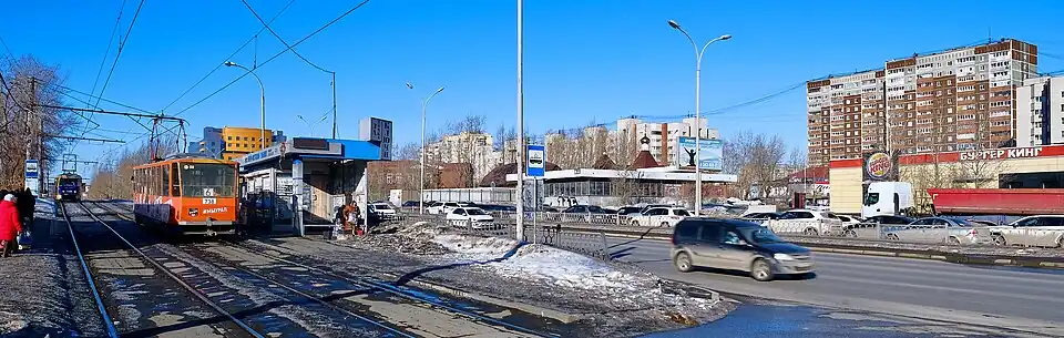 Трамвайная остановка «Верх-Исетский рынок»