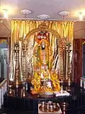 Домашний алтарь с Венкатешварой в Мумбае, Индия