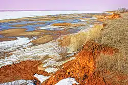 Волга у посёлка