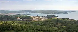 Вид на местность посёлка Врангель  (на переднем плане — посёлок Береговой)