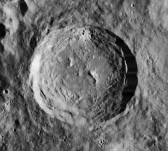 Снимок зонда Lunar Orbiter - IV