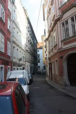 Шёнлатергассе