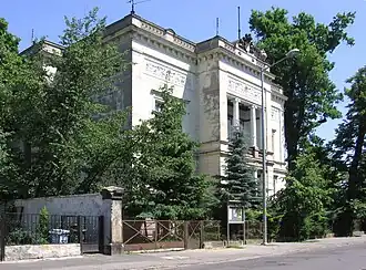 Ратуша оседле