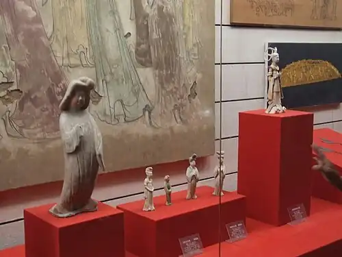 Terracotta sculptures of ladies