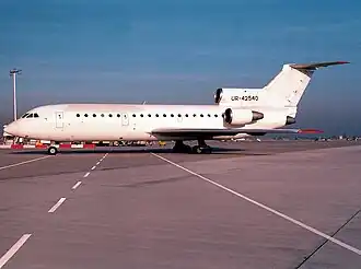 Як-42 авиакомпании "Львовские авиалинии"