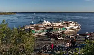 Вид на пристань из Туруханска