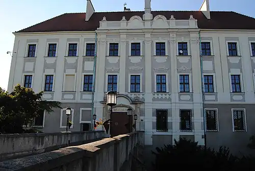 Вход в замок