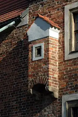 Сохранившийся туалетный эркер