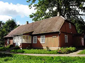 Дом, в котором жила писательница Шатриёс Рагана