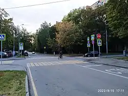 Знаменская пересекает Зельев переулок