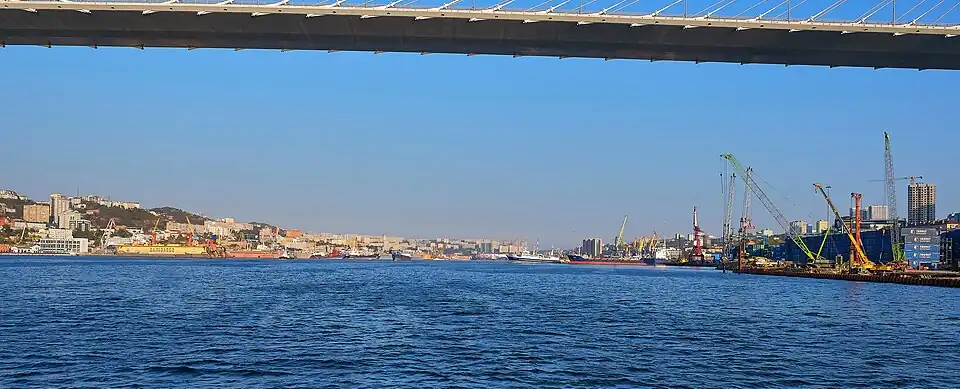 Вид из акватории бухты