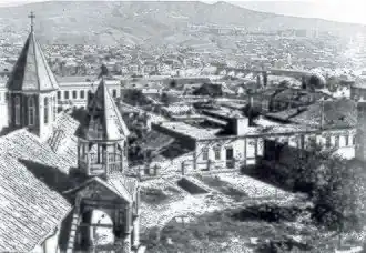 Вид со Старо-Арсенальной ул. на восток вдоль южного фасада